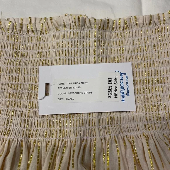 Koch “The Erica Skirt”. Size small in “Saxophone Stripe”. Removed tag included.